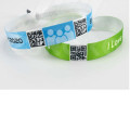 Bracelet avec code QR en tissu